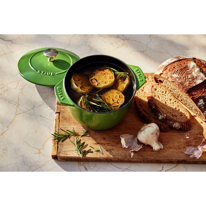 La Cocotte, 1.5 qt, Petite French Oven, pistachio, large 4